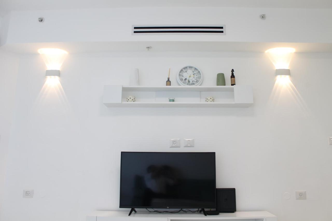 Beach Suite Israel- Best View, Gym, Massage Chair, Low Fee For Off-Site Indoor Pool Spa ביץ סוייט ישראל- נוף ים מאלף, כיסא מסאז, חדר כושר, אפשרות לבריכה מקורה, וספא בתשלום ממש מוזל Ασκελόν Εξωτερικό φωτογραφία